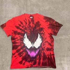 Marvel Venom Tie Dye Graphic T-Shirt, Red Black Symbiote Face, Size M